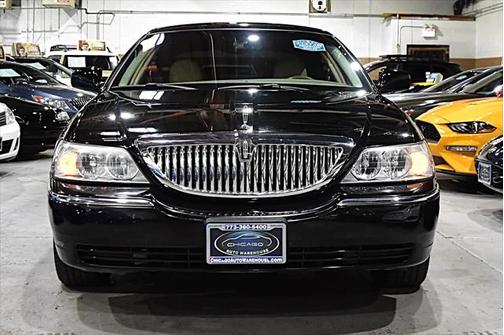 2006 Lincoln Town Car Signature