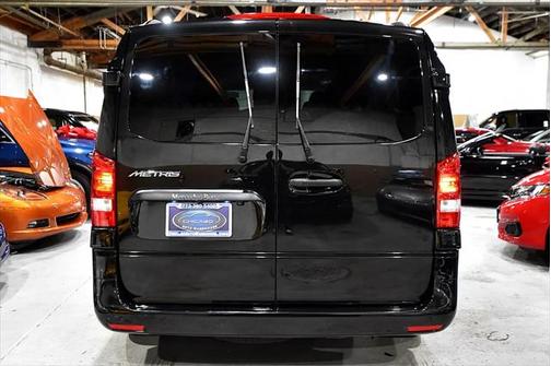 2016 Mercedes-Benz Metris Base