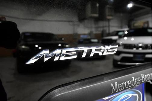 2016 Mercedes-Benz Metris Base