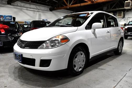 2011 Nissan Versa 1.8 S