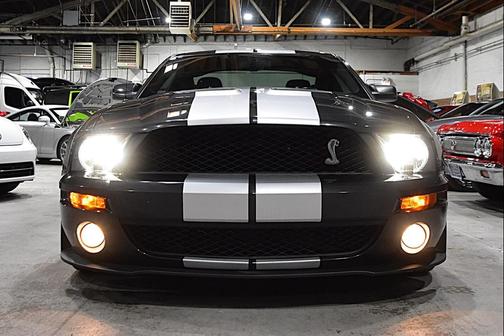 2009 Ford Shelby GT500 Base