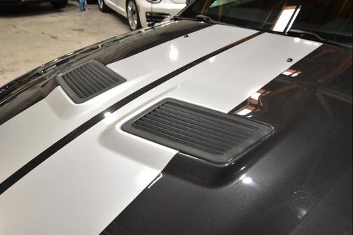 2009 Ford Shelby GT500 Base