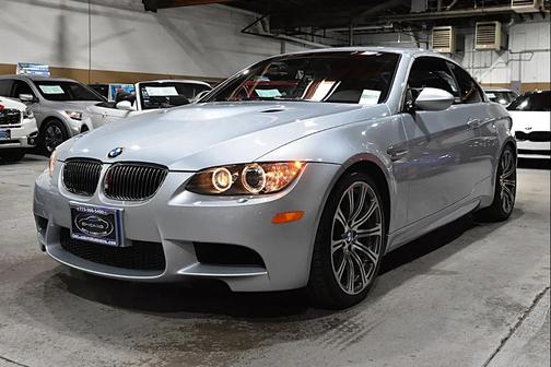 Silverstone Metallic 2009 BMW M3 Base