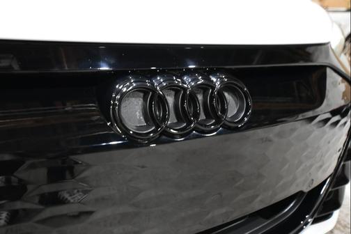 2022 Audi e-tron GT Prestige