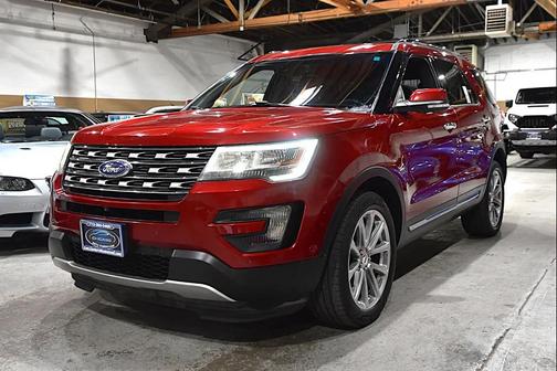 Ruby Red Metallic Tinted Clearcoat 2016 Ford Explorer Limited