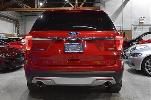 Ruby Red Metallic Tinted Clearcoat 2016 Ford Explorer Limited
