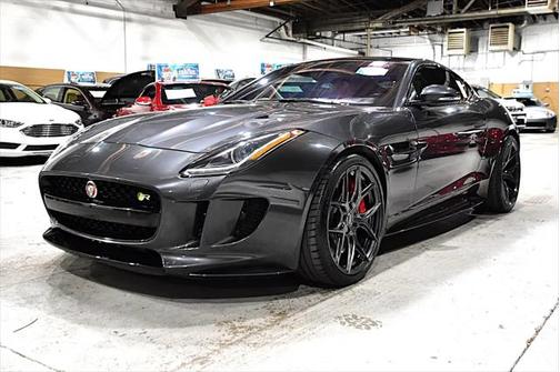 2017 Jaguar F-TYPE R