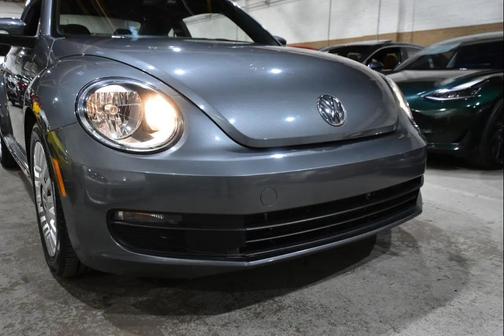 2016 Volkswagen Beetle 1.8T SE