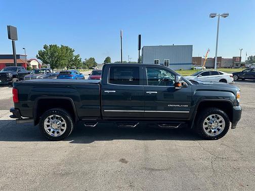 2018 GMC Sierra 2500 Denali