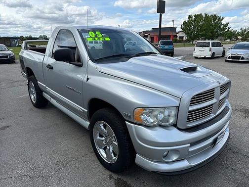 2005 Dodge Ram 1500 SLT