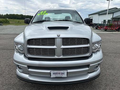 2005 Dodge Ram 1500 SLT
