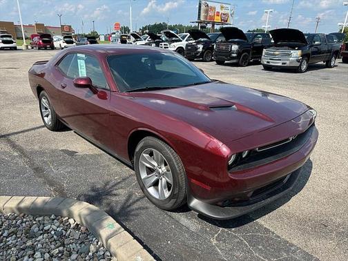 2017 Dodge Challenger SXT