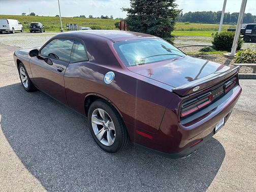 2017 Dodge Challenger SXT