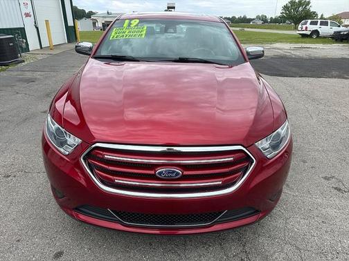 2018 Ford Taurus Limited