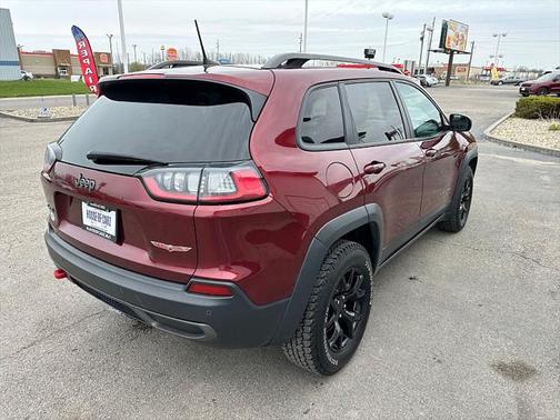 2019 Jeep Cherokee Trailhawk