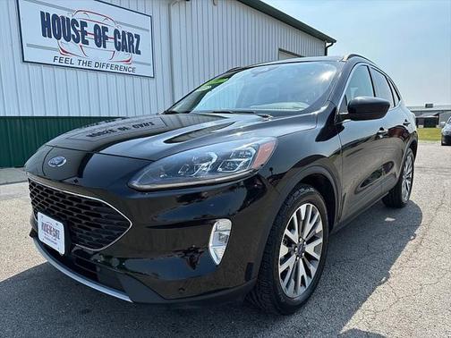 2022 Ford Escape Titanium