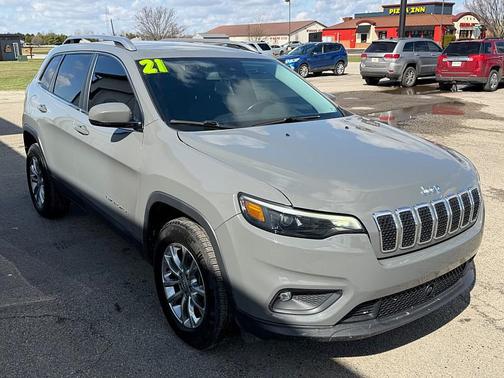 2021 Jeep Cherokee Latitude Lux