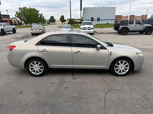 Brilliant Silver Metallic 2010 Lincoln MKZ Base