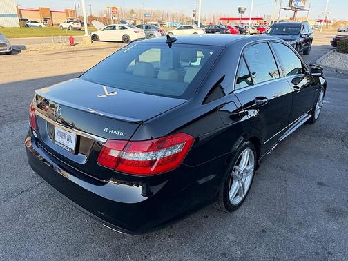 2012 Mercedes-Benz E-Class 4MATIC