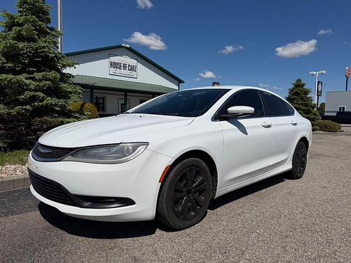 Bright White 2015 Chrysler 200 LX