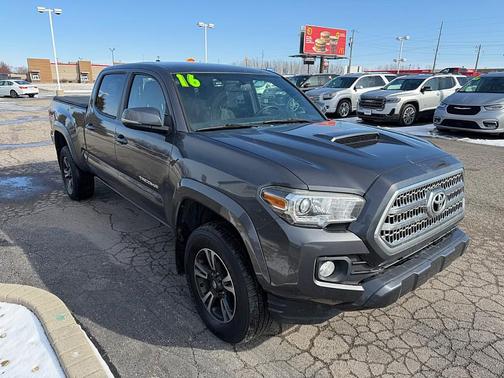 2016 Toyota Tacoma SR5