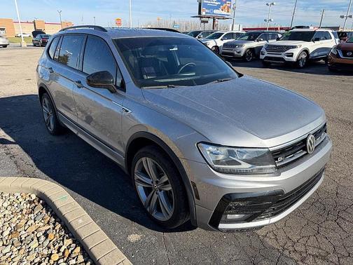 2021 Volkswagen Tiguan 2.0T SE R-Line Black 4MOTION