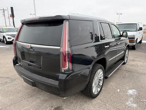 2016 Cadillac Escalade Platinum
