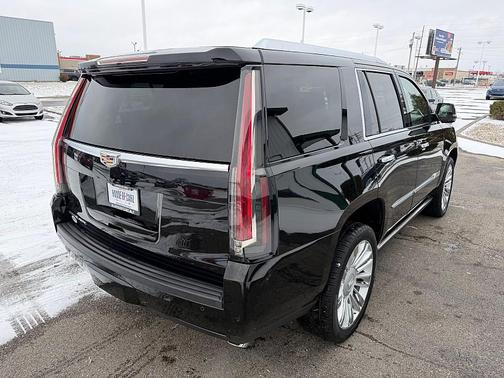 2016 Cadillac Escalade Platinum