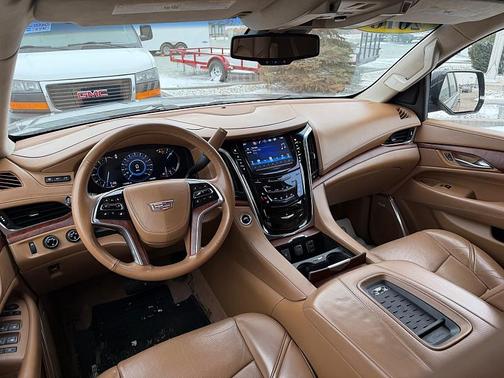 2016 Cadillac Escalade Platinum