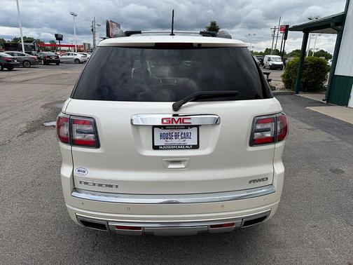 WHT 2015 GMC Acadia Denali