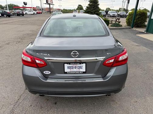 Gun Metallic 2017 Nissan Altima 2.5 SL