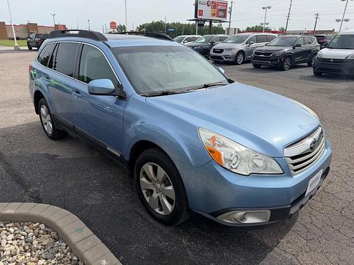 Sky Blue Metallic 2010 Subaru Outback 2.5 i Premium