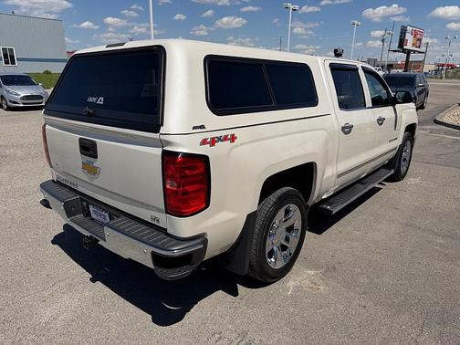 WHT 2015 Chevrolet Silverado 1500 LTZ