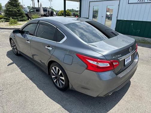 2017 Nissan Altima 2.5 SV