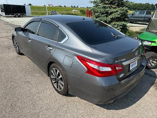 2017 Nissan Altima 2.5 SV