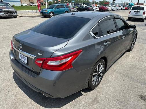 2017 Nissan Altima 2.5 SV