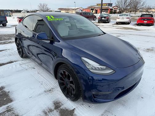 2021 Tesla Model Y Long Range Dual Motor All-Wheel Drive