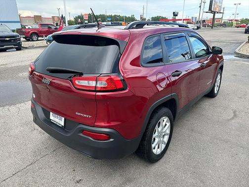 2017 Jeep Cherokee Sport