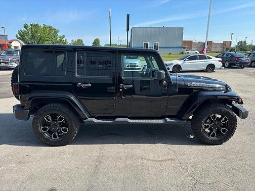 2017 Jeep Wrangler Unlimited Smoky Mountain 4x4