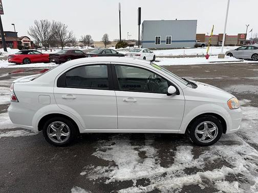 2010 Chevrolet Aveo LT