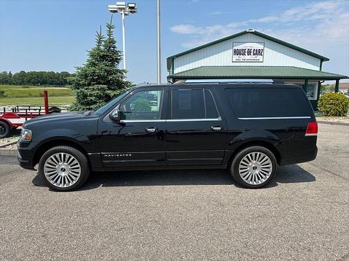 2017 Lincoln Navigator Select
