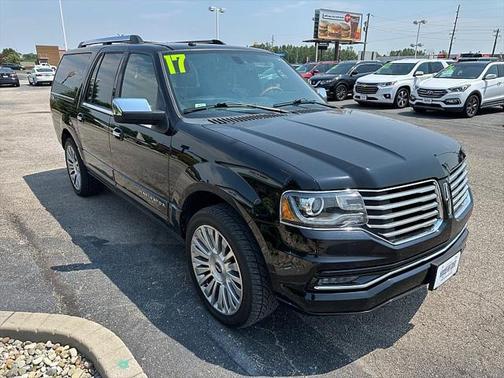 2017 Lincoln Navigator Select