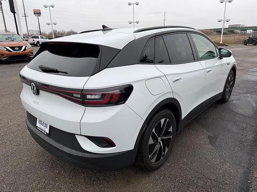 2021 Volkswagen ID.4 Pro