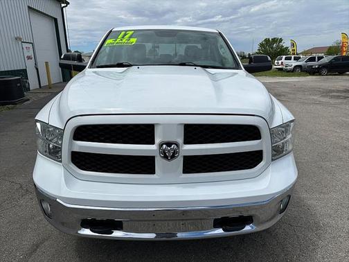 2017 RAM 1500 SLT
