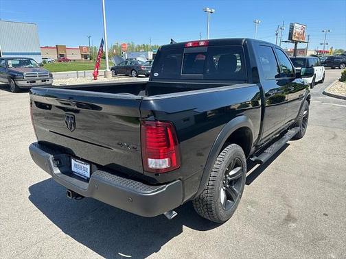 2022 RAM 1500 Classic SLT