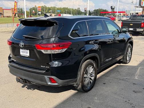 2017 Toyota Highlander XLE