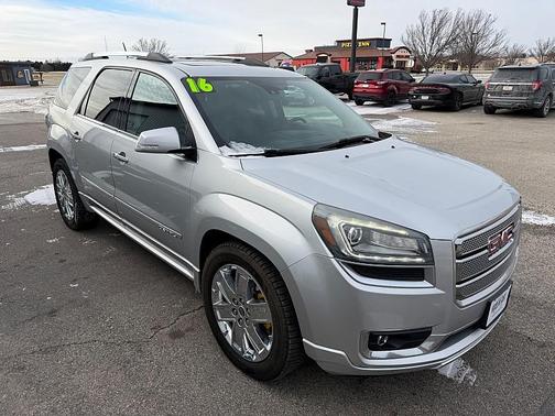 2016 GMC Acadia Denali