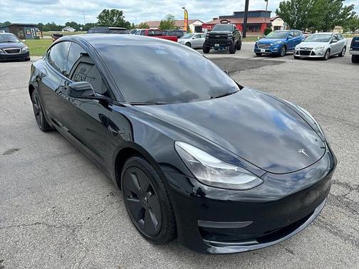 2022 Tesla Model 3 Standard Range