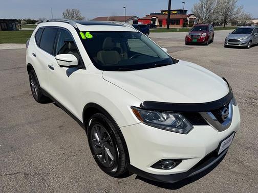 2016 Nissan Rogue SL