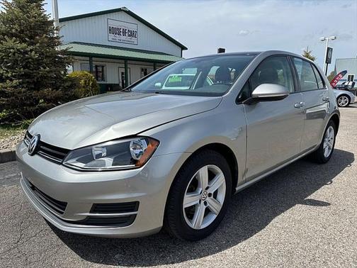 2017 Volkswagen Golf TSI Wolfsburg Edition 4-Door
